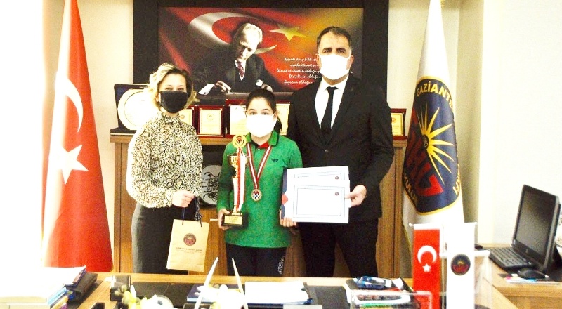 Beren Kalyoncu satrançta Türkiye ikincisi