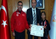 Berivan Karakurt ödüllendirildi