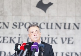 Beşiktaş Başkanı Ahmet Nur Çebi, teknik direktörü açıkladı!