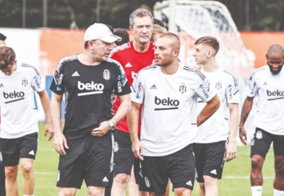 Beşiktaş, İspanya kampında 3 hazırlık maçı oynayacak