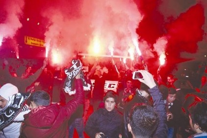 Beşiktaş kafilesi, havaalanında coşkuyla karşılandı