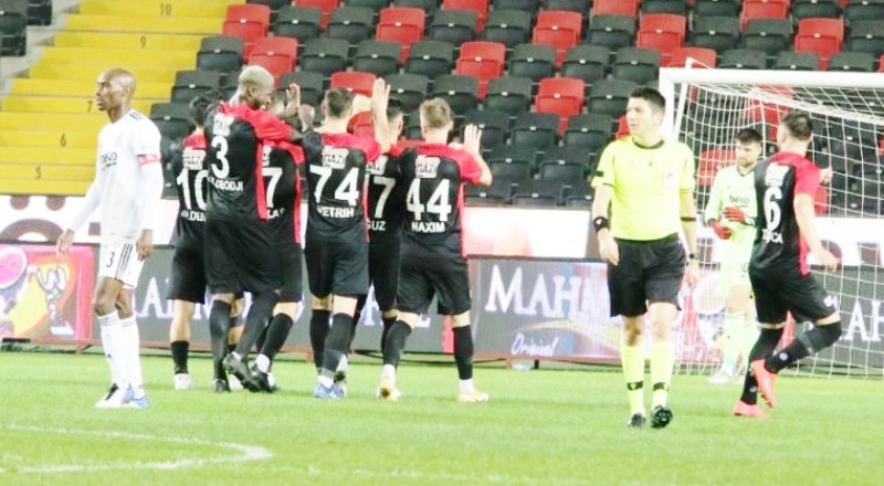 Beşiktaş'tan Hakem Yaşar Kemal Uğurlu'ya tepki