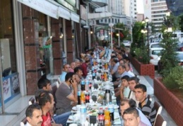 Beşler Grubu iftarda buluştu