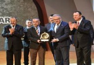 Beşler’e iki ödül birden