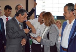 Besni'de 472 konutun kurası çekildi