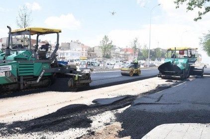 Beştepe Mahallesi&#8217;nde asfalt çalışması başladı