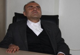 Beyaz baston, bağımsızlığı ve özgürlüğü temsil eder