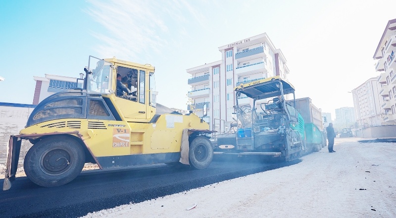 Beykent Mahallesi’nde asfalt çalışmaları başladı