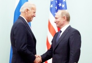 Biden, işgal olmaması durumunda Putin'le buluşmayı kabul etti