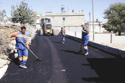 Bilek Mahallesi&#8217;nin yolları sıfır asfalt yapılıyor