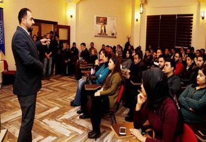 “Bilgiye ve medyaya sahip olan çağa hâkim olur”