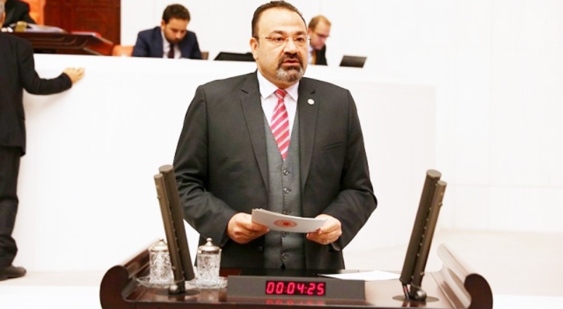 “Bilim kurulu göstermelik, kararları ve alınan tedbirleri hükümet belirliyor”