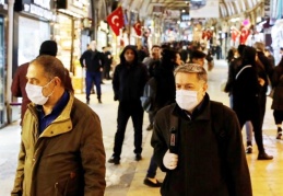 Bilim Kurulu Üyesi Recep Öztürk'ün açıklaması: "İstanbul'da bulaş riski diğer illere göre en az iki kat fazla"