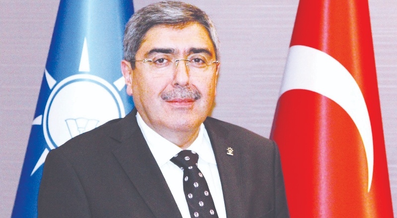 Bilime, sanata, gençlere ve kadınlara önem verdi