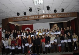 “Bilinçli Anne” semineri genç annelerin büyük ilgisini gördü