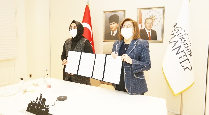 Bilinçli birey, sağlıklı aile ve güçlü toplum rolünü oluşturmak hedefleniyor