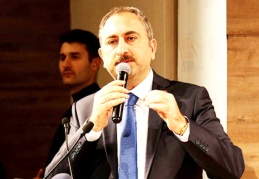 'Bin 200 hakim ve savcı alımı için 21-22 Kasım tarihlerinde yazılı sınav yapacağız'