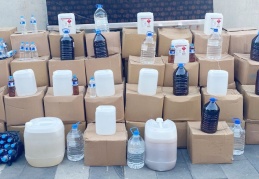 Bin 641 litre kaçak alkol ele geçirildi