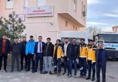 Bingöl’den deprem bölgelerine sağlıkçılar gönderildi