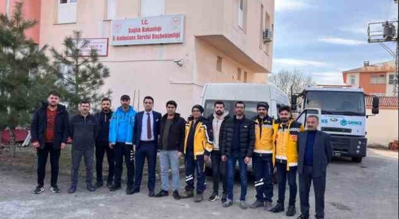 Bingöl’den deprem bölgelerine sağlıkçılar gönderildi
