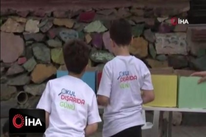 Binlerce çocuk, Okul Dışarıda Günü ile sınıflarını açık havaya taşıdı