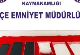 Bir buçuk kilogram eroin ele geçirildi