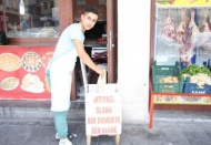 “Bir ekmekte sen bırak”kampanyasına yoğun ilgi var