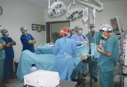 Bir grup KBB uzmanı doktora eğitim verildi