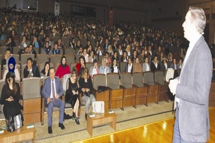Bir gün anne ve babalarınız da sağlık alanında çalışan insanlara ihtiyaç duyacak
