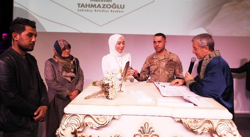 Bir günde 50 çift dünya evine girdi