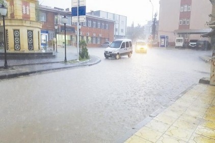 Bir günde ikinci kez sel vurdu 