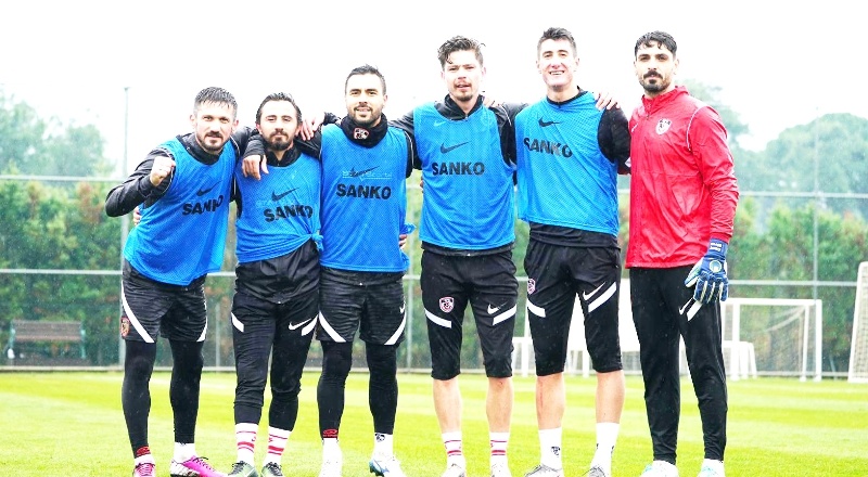 Bir günlük iznin ardından antrenman yoğun tempoda sürüyor