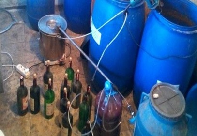 Bir haftada 2 bin şişe kaçak içki yakalandı