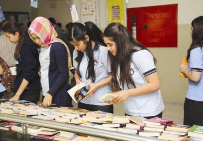 ‘Bir Kitap Getir, Bin Kitap Oku’ projesi başarıya ulaştı
