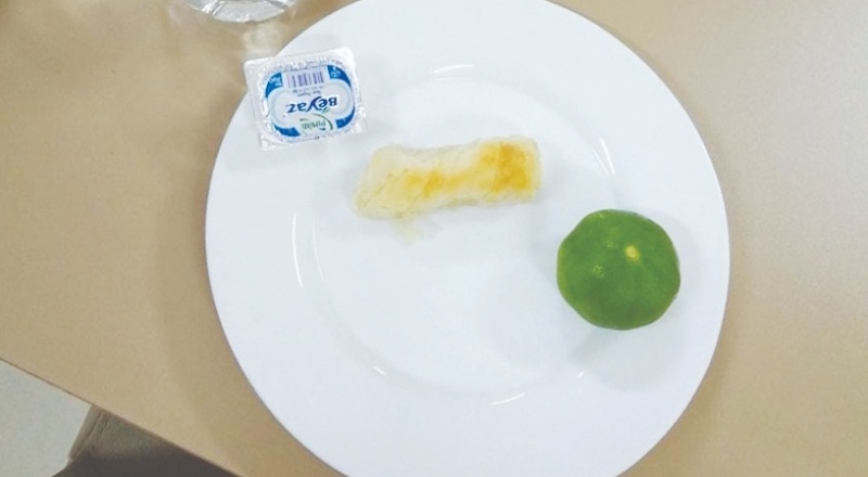 'Bir KYK yurdunda 6 liralık kahvaltı tabağının orijinali, 2 lira ancak ediyor'