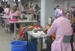 Bir önceki aya göre istikrarını koruyan tek sektör tekstil oldu