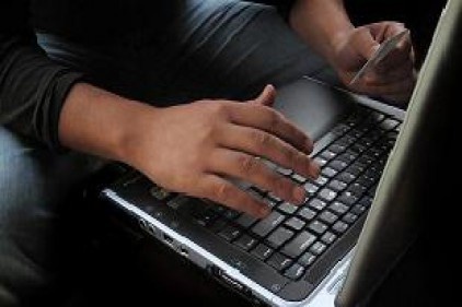 Bir saatte 5 milyar dolarlık online satış