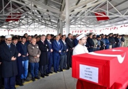 Bir şehit daha son yolculuğuna uğurlandı