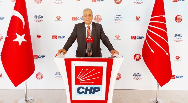 "Bir şehrin yaşanabilir olmasının ölçütü toplu ulaşım araçlarının verdiği hizmettir