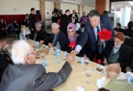 Bir toplum, yaşlılarına, çocuklarına ve kadınlara verdiği değerlerle ölçülür’