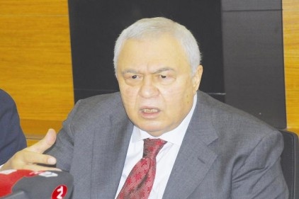 Bir ülkede demokrasinin lokomotifi özgür basındır