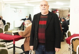 Bir yıl ödemesiz, faizsiz can suyu kredisi talep ediyor ve istiyoruz