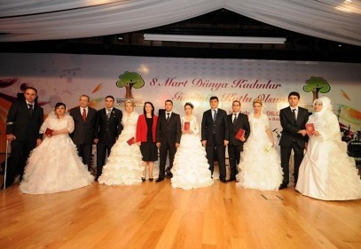 Bir yılda 5 bin 804 nikaha ev sahipliği yaptı