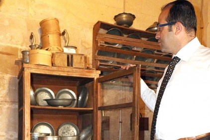 Bir zamanlar tel dolaplar vardı