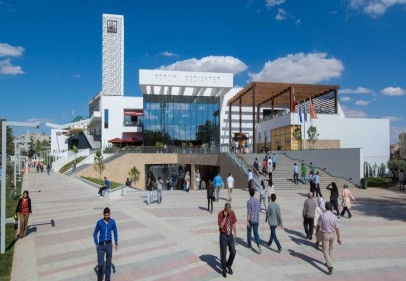 Birbirinden şık masklar büyük beğeni topladı