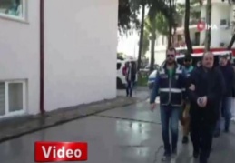 Birbirine küs kız kardeşlere büyük şok