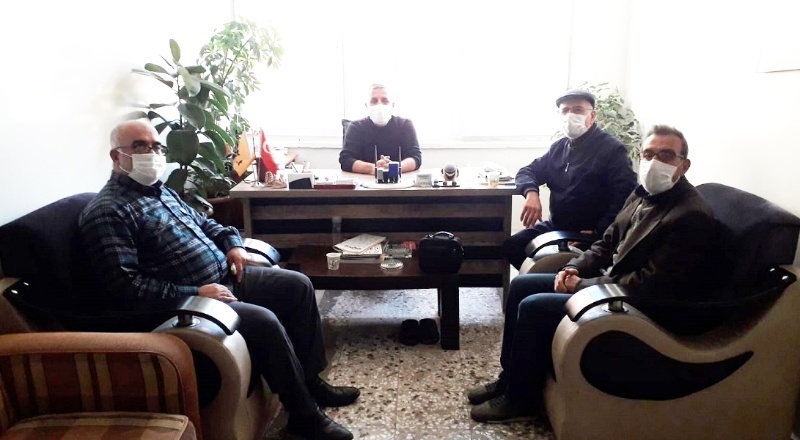 Birçok emekli geçinmek için ikinci bir işte çalışıyor