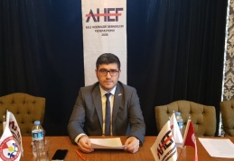 Birçok hekim, yardımcı sağlık personeli ile çalışma imkânı bulamıyor