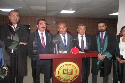 Birçok sorunun kaynağı, ülkenin gün geçtikçe demokrasiden uzaklaşması