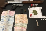 Birden fazla adrese uyuşturucu baskını